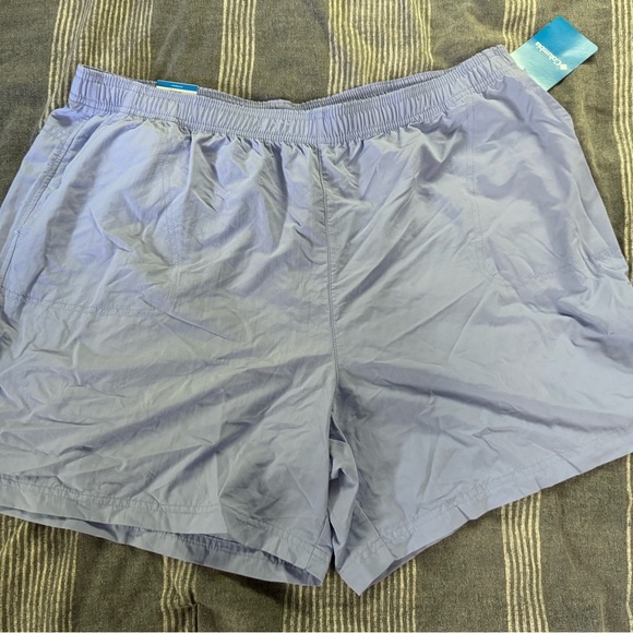 Columbia Blue Regular Fit Shorts - Picture 1 of 5